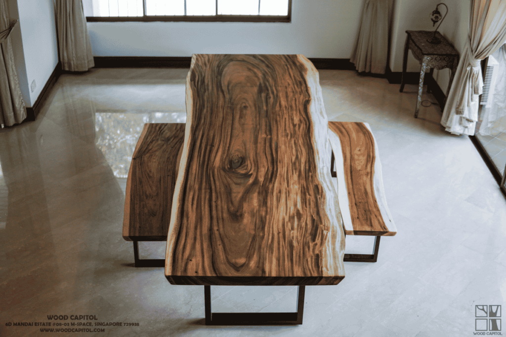 Wood Capitol Suar Wood Wood Capitol Suar Wood