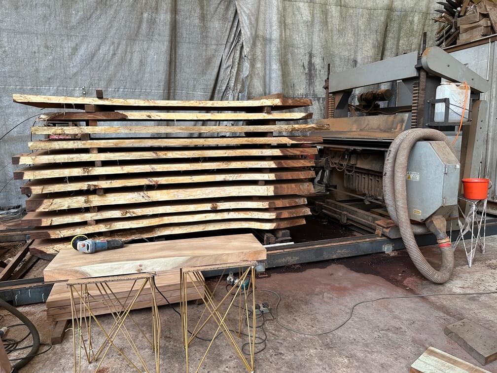 Wood Slab Cutting Wood Slab Cutting